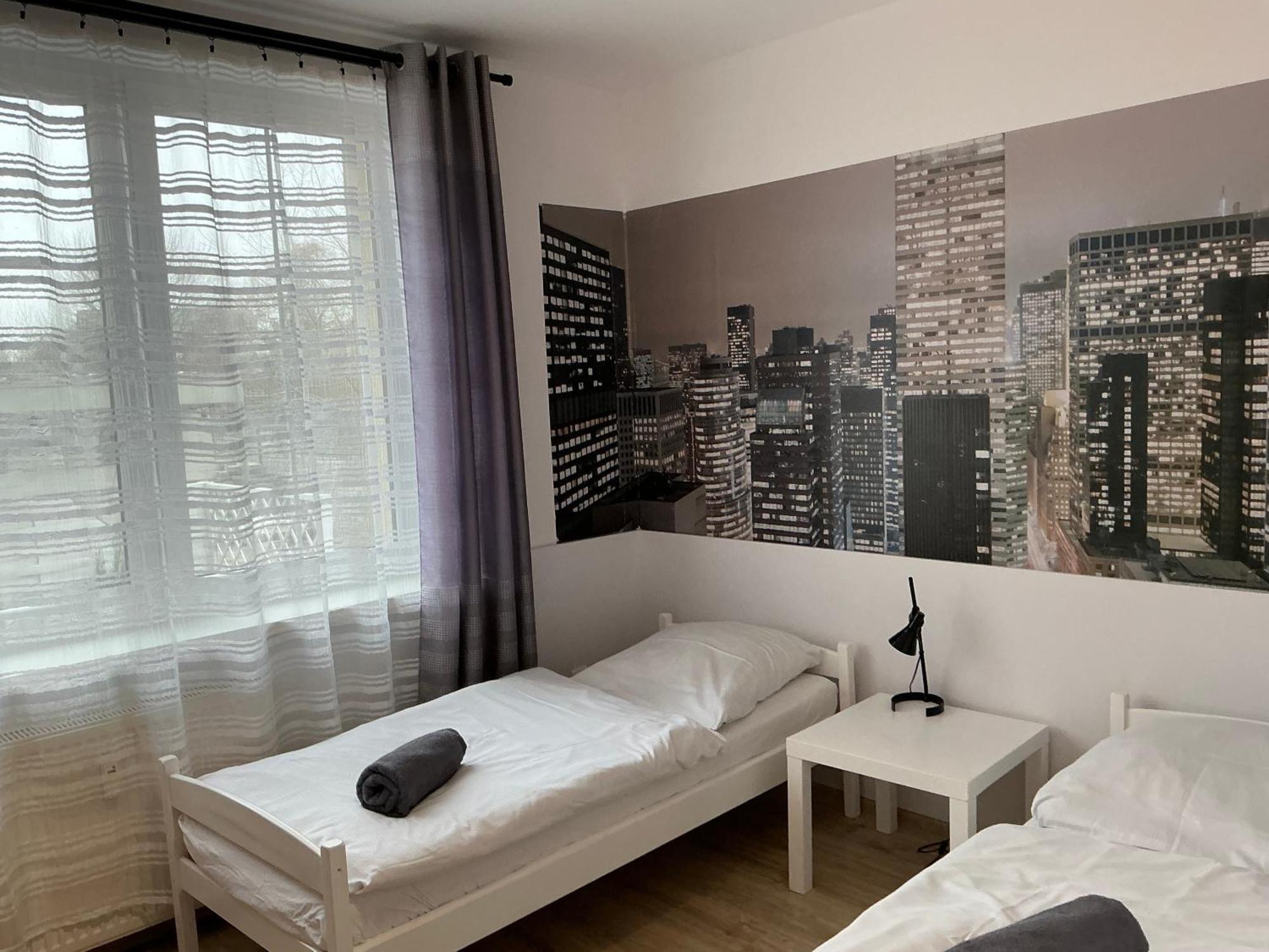 Hostel Przed Switem Gorzow Wielkopolski Exterior photo